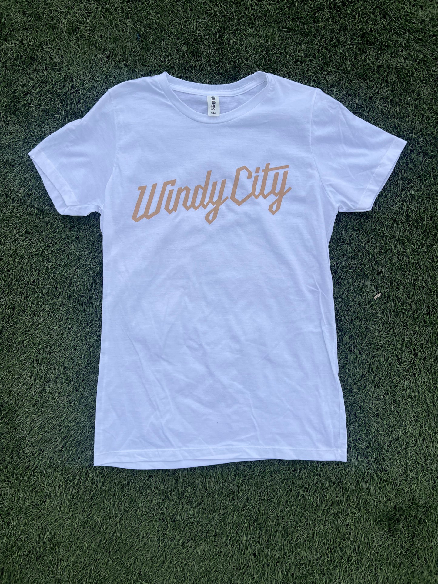 Windy City Script Ladies Tee